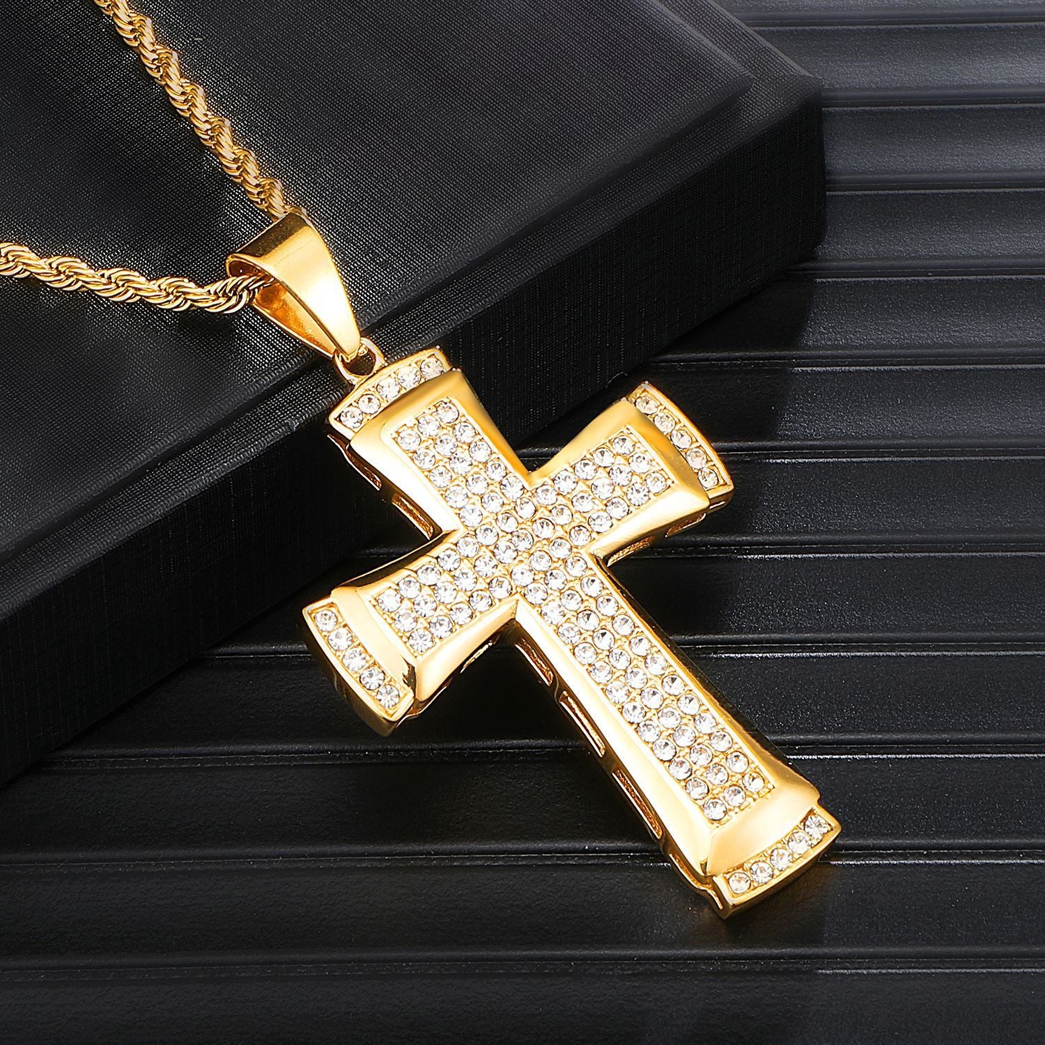 Stainless Steel Cross Pendant Hip-hop Style Unisex Necklace Charm European & American Fashion Jewelry