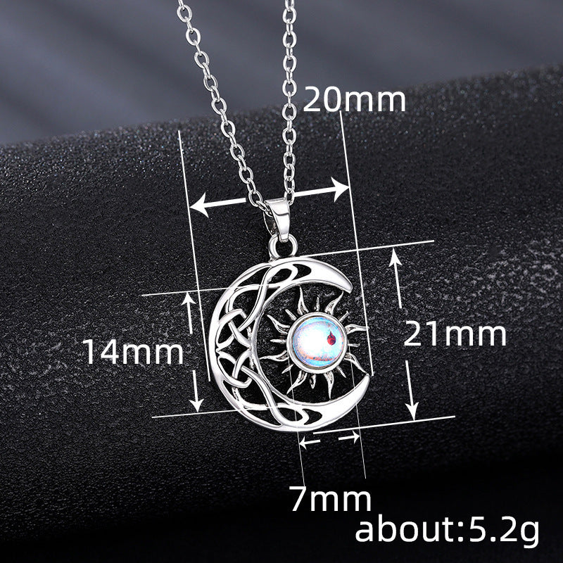 Sun & Moon Pendant Necklace Unisex Moonlight Clavicle Chain Niche Geometric Jewelry Gift